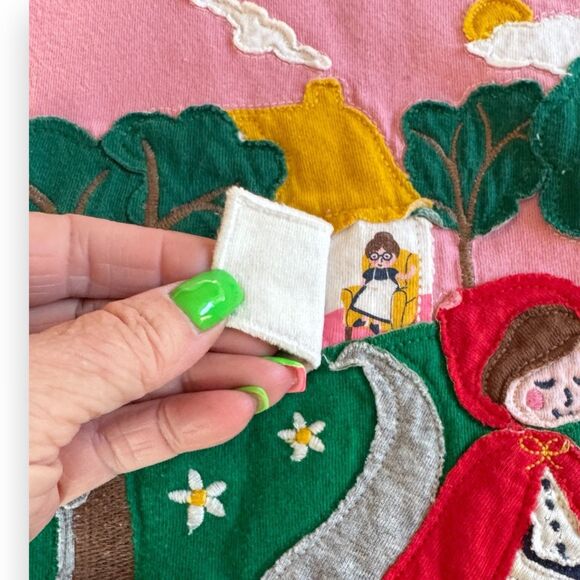 Mini Boden Little Red Riding Hood Girls Top 6-7 Lift the Flap HTF - Picture 2 of 3